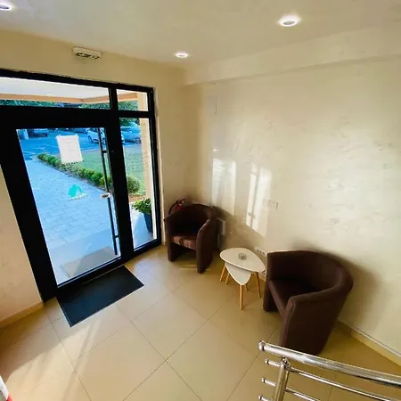 Borova 2 3* Veliko Gradište