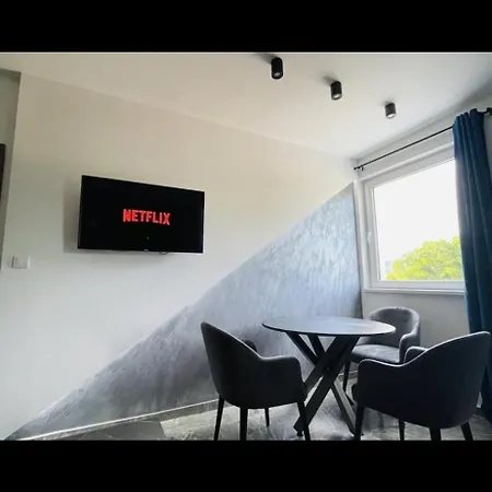 Ξενοδοχείο με διαμερίσματα Borova 2 3*