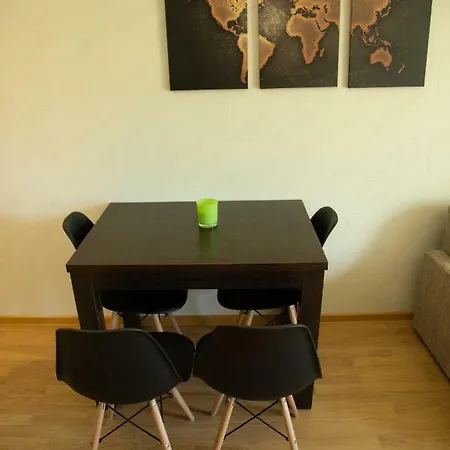 Aparthotel Borova 2 3*